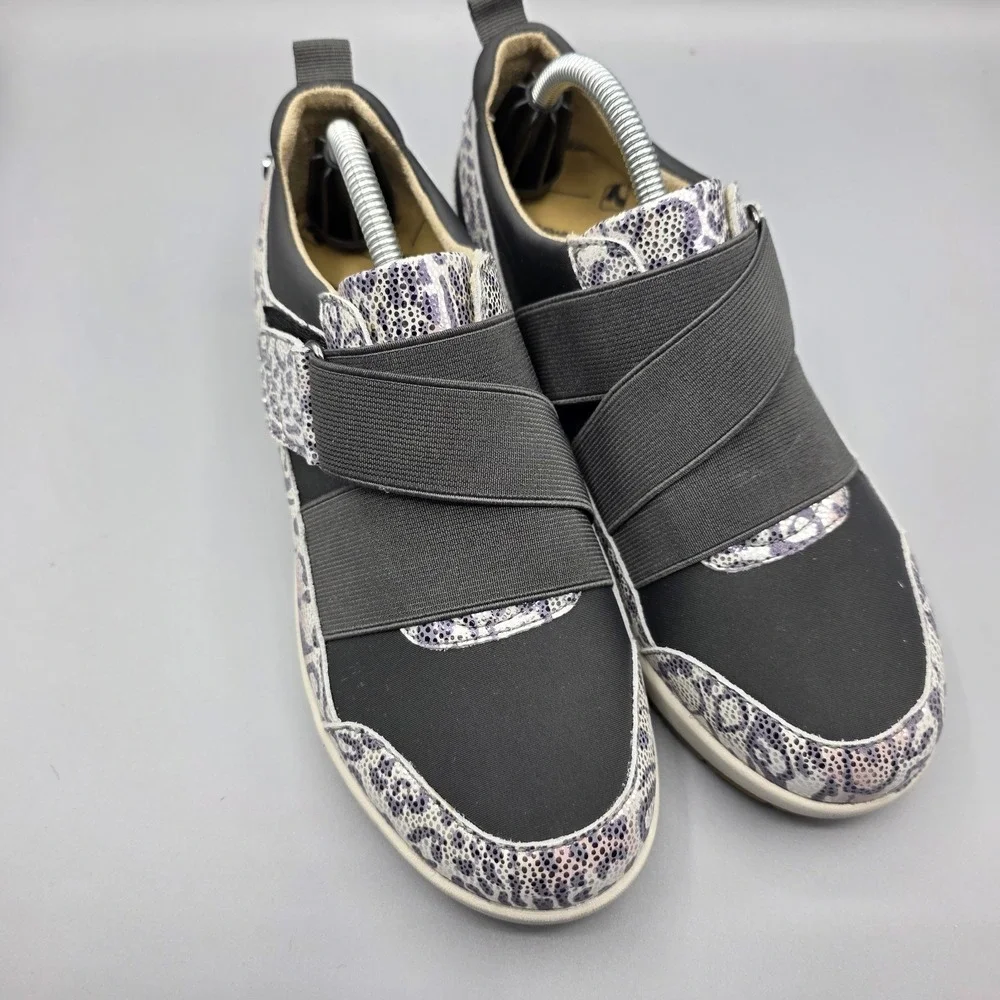 Revere Virginia Sneakers Womens 7 Silver‎ Gray Leather Leopard Slip On Shoes
